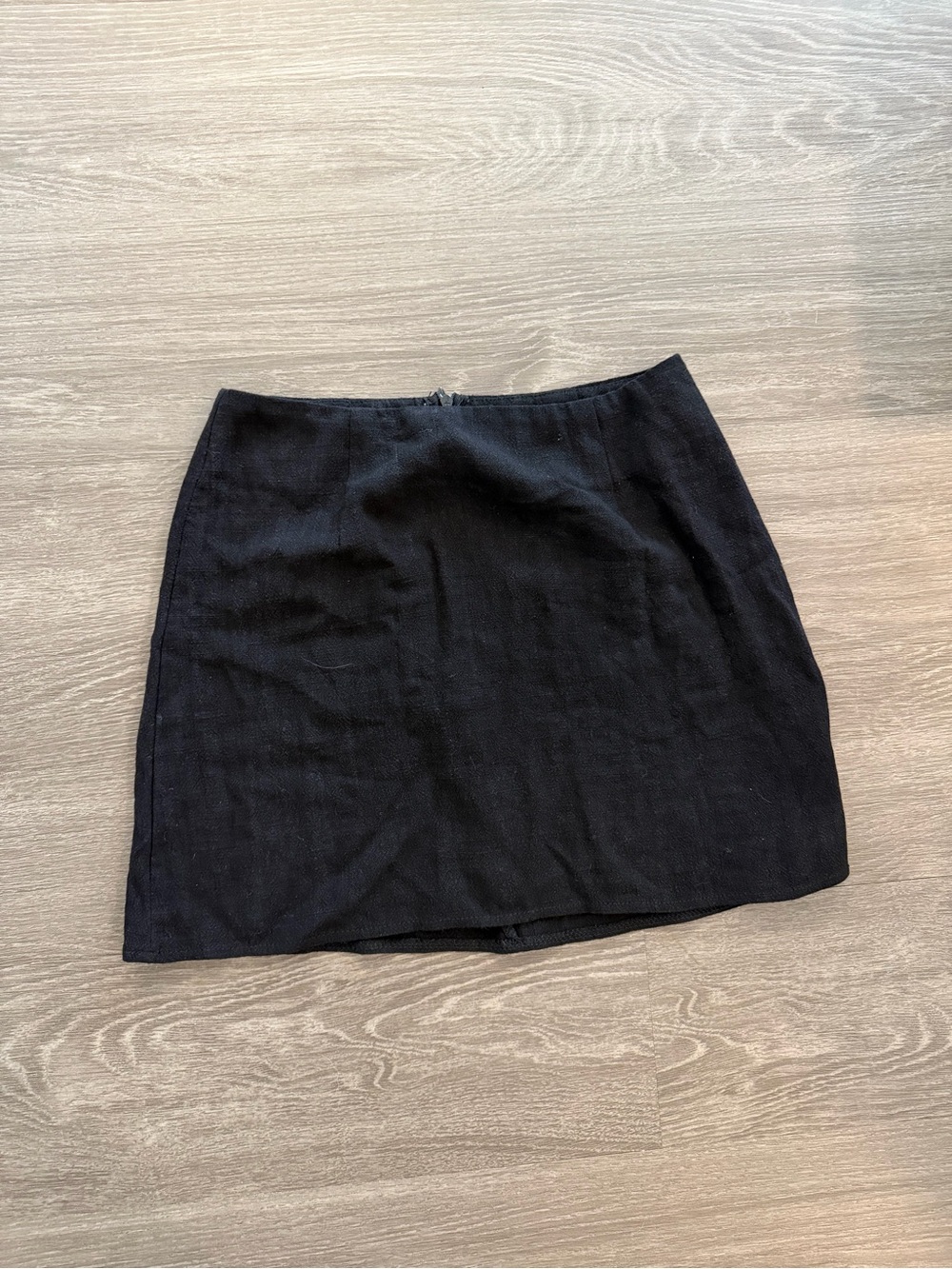 Princess Polly Black Mini Skirt - Clean A-Line Silhouette